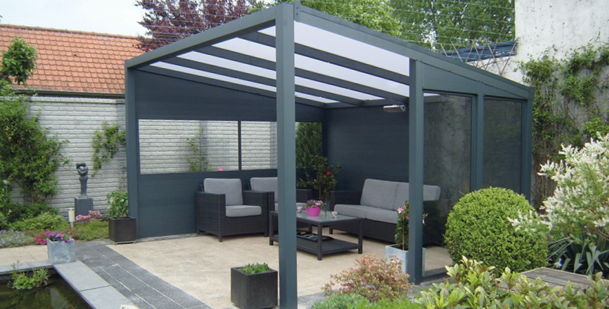 Verasol-Lijnen-Banners-lounge tuin